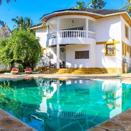 Tichi Villas - Praia de Diani Exterior foto