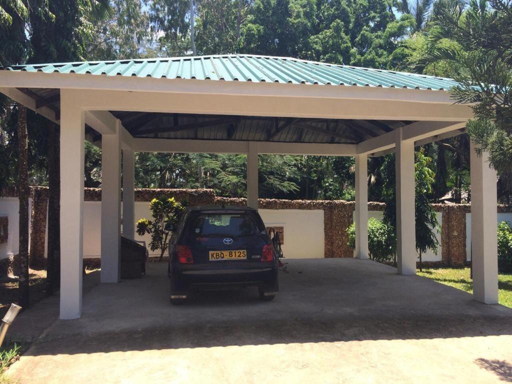 Tichi Villas - Praia de Diani Exterior foto