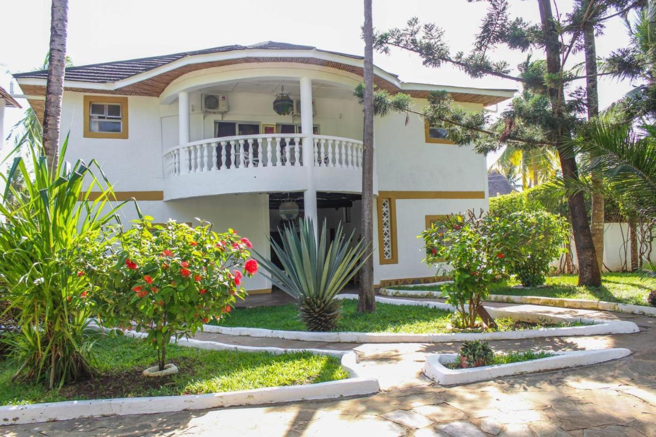 Tichi Villas - Praia de Diani Exterior foto